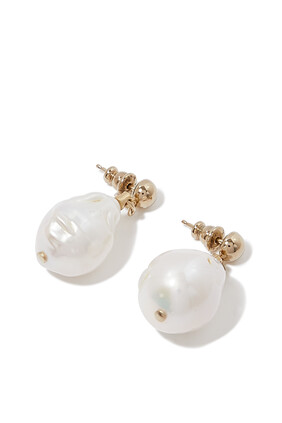 Darcey Pearls Earrings