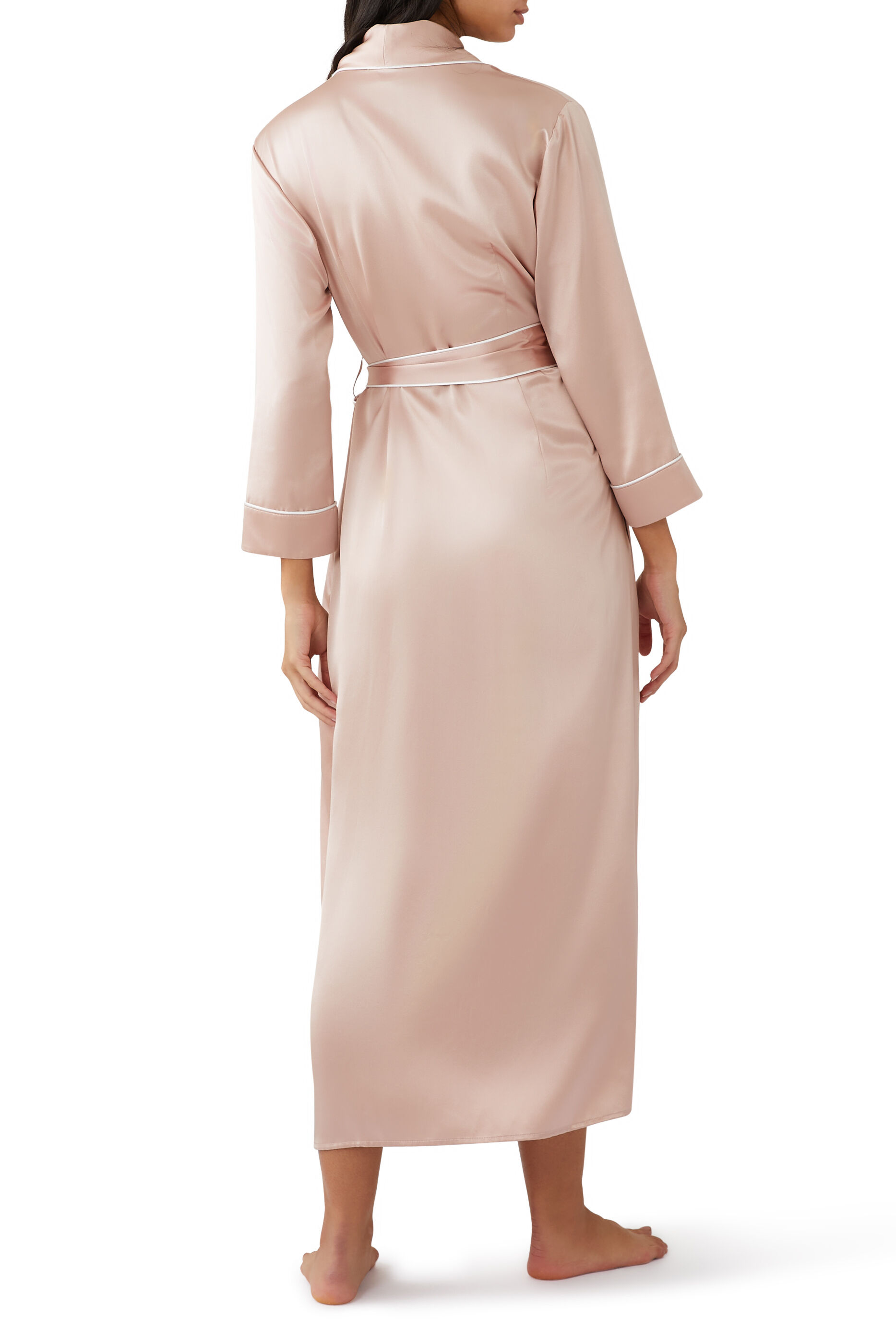 Womens Clothing Nightwear and sleepwear Robes Olivia Von Halle Silk Astrid Robe in Pink robe dresses and bathrobes 