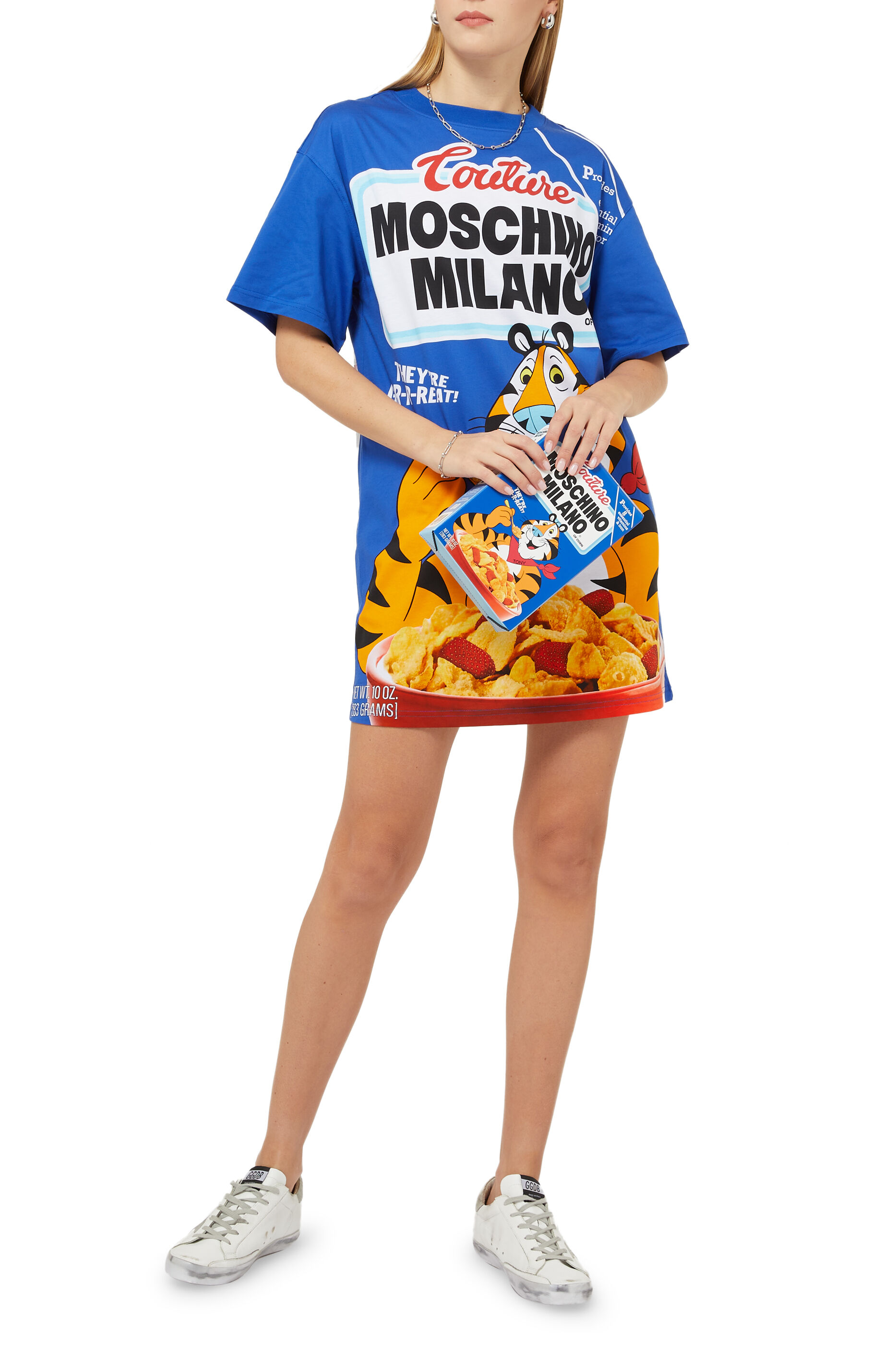 moschino cereal bag